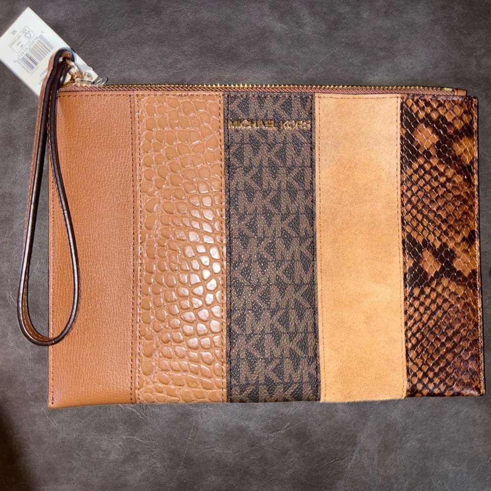 MK Wristlet